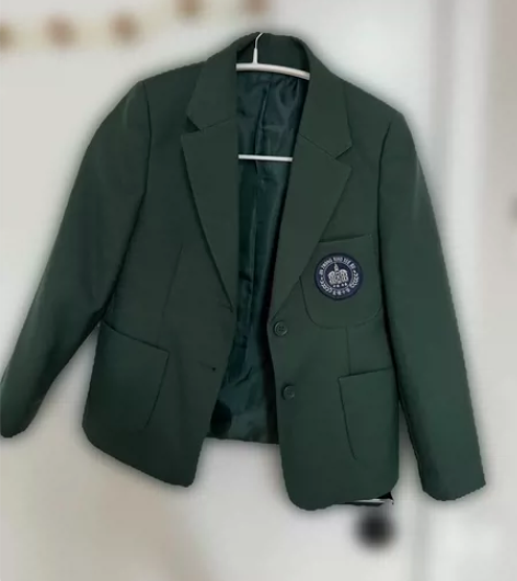 西服170的 还有配套卡其色裤子180的 ...