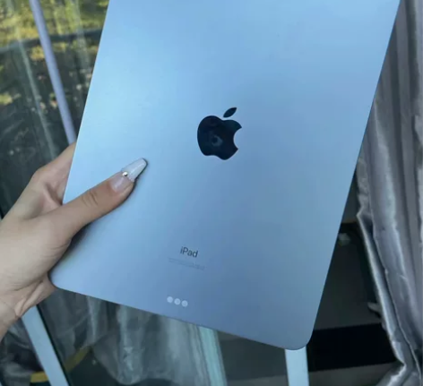 急出女生自用iPad Air4 2020款...