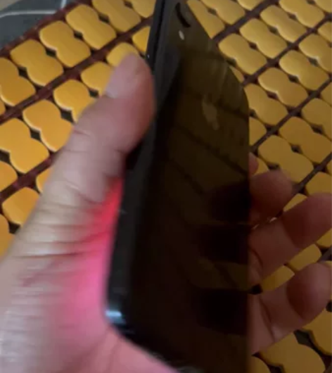 xr 64黑解 备用机 就换过电池 其他...