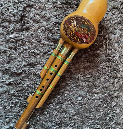 出个葫芦丝 C调 一直放盒子里 邮费可以私...