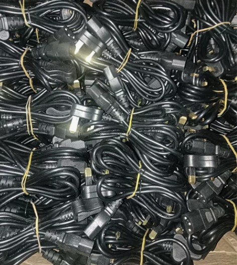 库存小英规品字尾电源线1.2米底价出售。用...