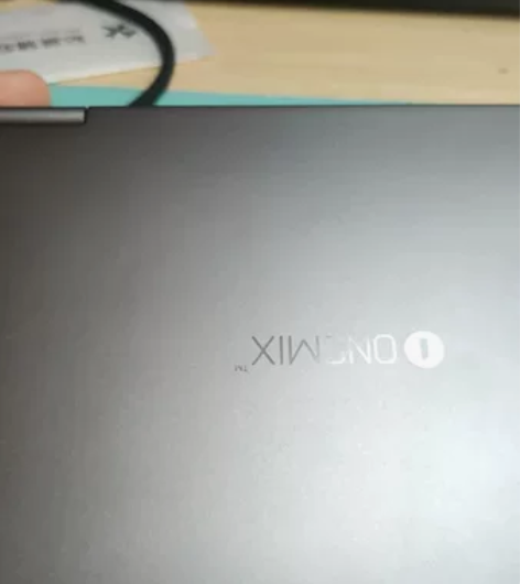 8.4寸95新壹号本OneMax 3S 铂...