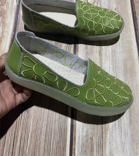 清仓断码尾货真皮女休闲皮鞋妈妈鞋平底鞋 全...