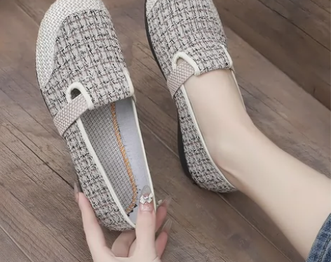 北京春秋布鞋女鞋防滑新款软底香风透气脚蹬休...