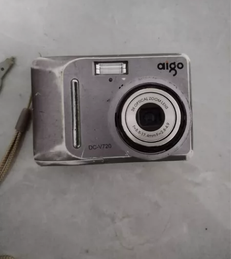 爱国者v720数码相机ccd配件机，默认全...