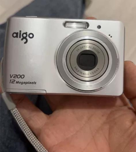 爱国者V200数码相机 外观99新，功能全...