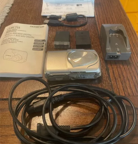 奥林巴斯u300，基本全新，在途 七月初发...