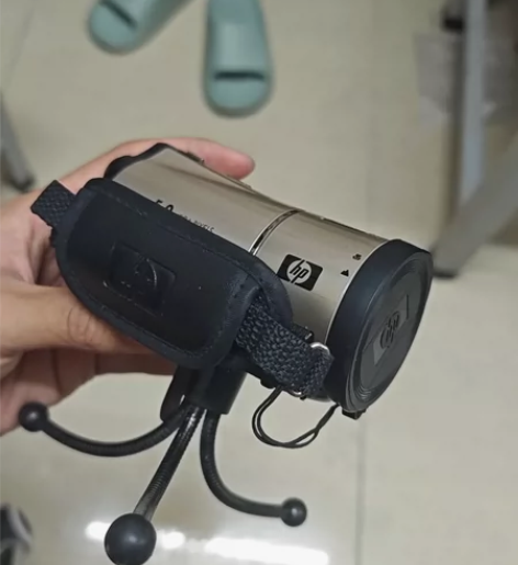 出个有缘人 翻出来的参数不清楚两块电池 V...