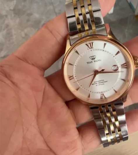 个人出售天王 机械手表。42表盘。金色 非...