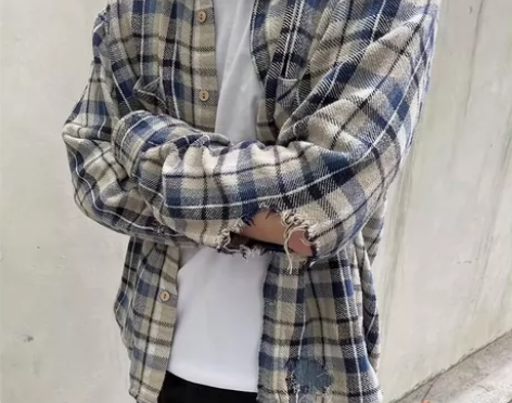 老夫子 004 L码 成色很新 感兴趣的话...