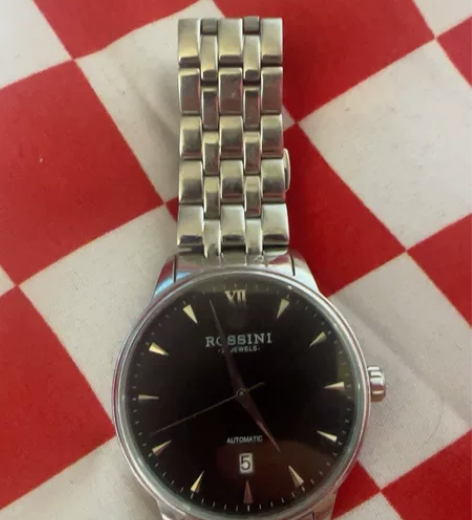 罗西尼腕表 当时1600买的 基本没用 感...