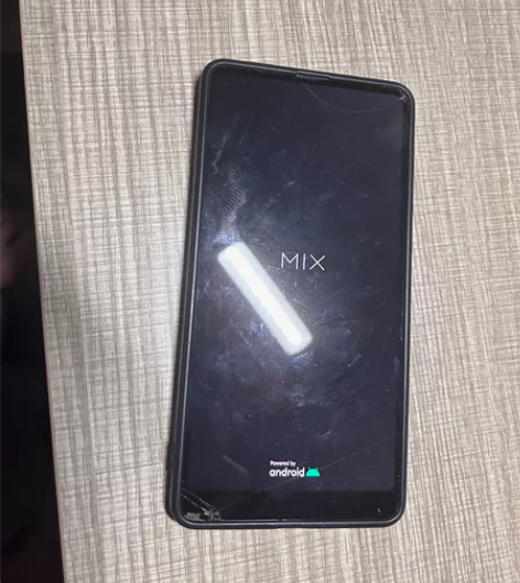 小米mix 2s 外观损坏,但不影响使用,...