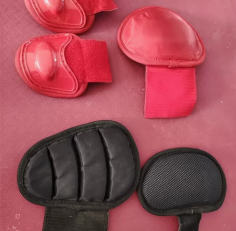 棒球捕手护具配件 护胸垫     50每个...