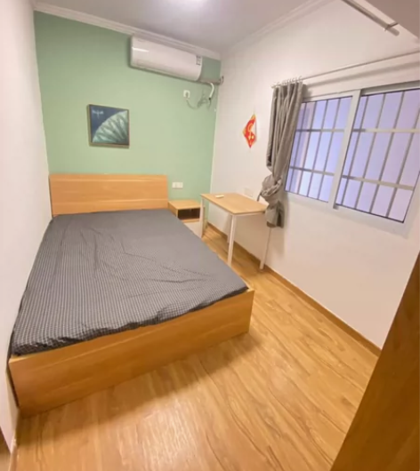 个人转租  德雅花园 合租小单间 短租8个...