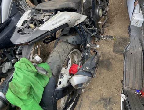 拆，拆贝纳利小迅龙150整车拆配件，机器o...