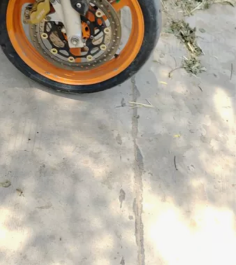 个子太高骑这车时间长不舒服，换奔达系列25...