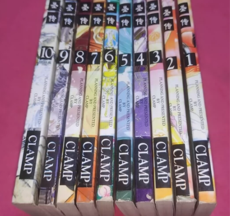 圣传  1-10册 祖国版 品相如图所示，...