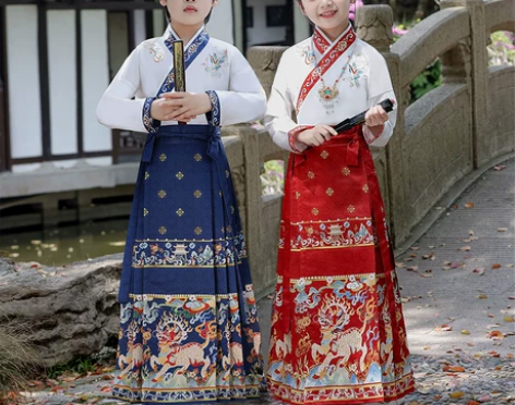 汉服男童儿童马面裙套装2024年新款演出服...