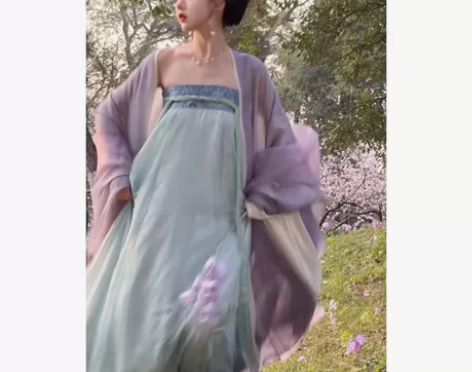 梨花阁亭，笙歌唐制齐胸破裙大袖三件套，图片...