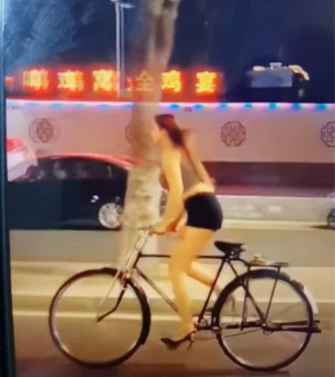 凤凰自行车118元及新款yanSan自行车...