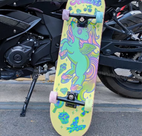 原价4OO多买的初学者滑板男女学生入门级双...