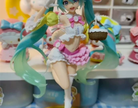 初音未来樱花兔耳手办 感兴趣的话点“我想要...