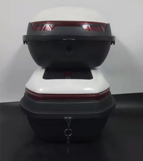 工厂电动摩托车尾箱库存处理，中号和大号2款...