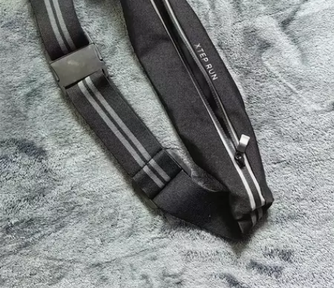 特步跑步运动手机腰包 可调大小不分男女