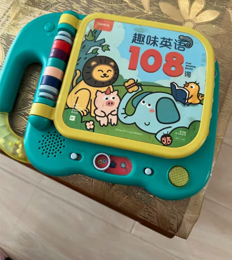 出贝恩施趣味英语108词学习机，是一款适合...