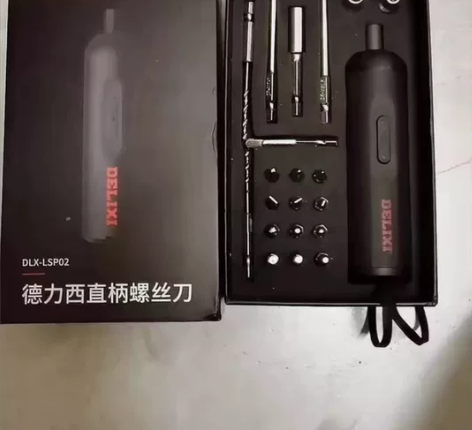 全新处理一批德力西手动电动螺丝刀！螺丝刀中...