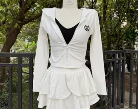 初见定制 春日大作战 韩漫套装初春百搭显瘦...