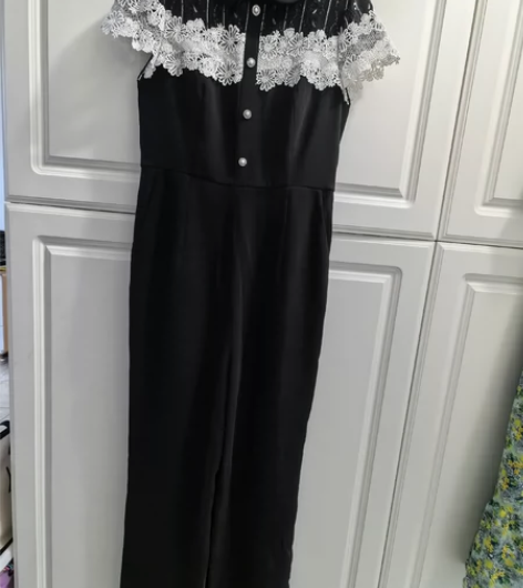 音儿连体裤，原图拍摄，闲置衣物默认微瑕不退...