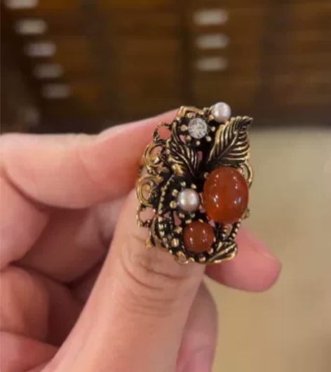 Tharros 意大利电影大师老爷爷家红玛...