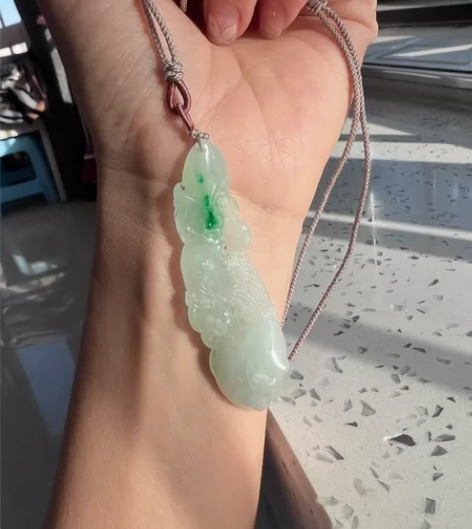 没带过！闲置便宜亏钱转 天然翡翠凤凰花件，...