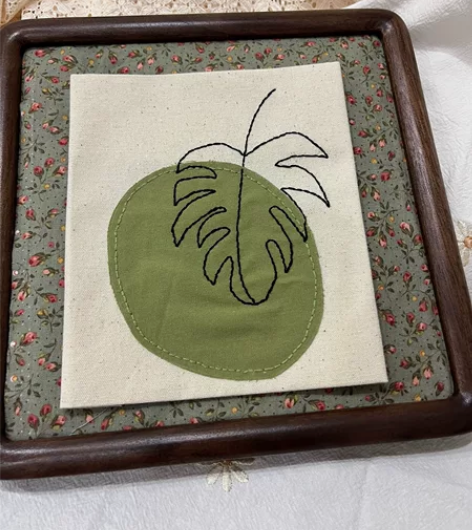 刺绣装饰画 纯手工制作  不包含画框 99