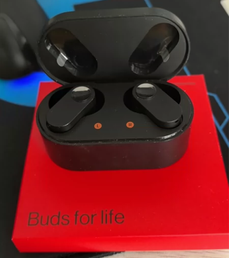 出自用一加耳机 Buds N ，盒子说明书...