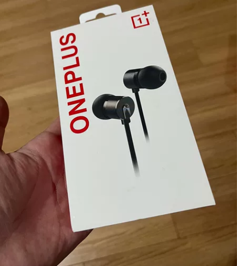 一加专用有线耳机 oppo商城购入 银耳2...