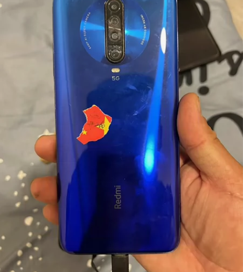 红米 K30 5G手机 成色如图 摔坏了 ...