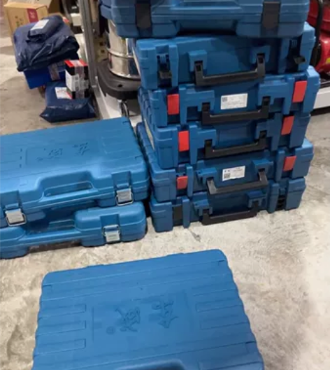 东成充电电锤盒子工具箱 感兴趣的话点“我想...