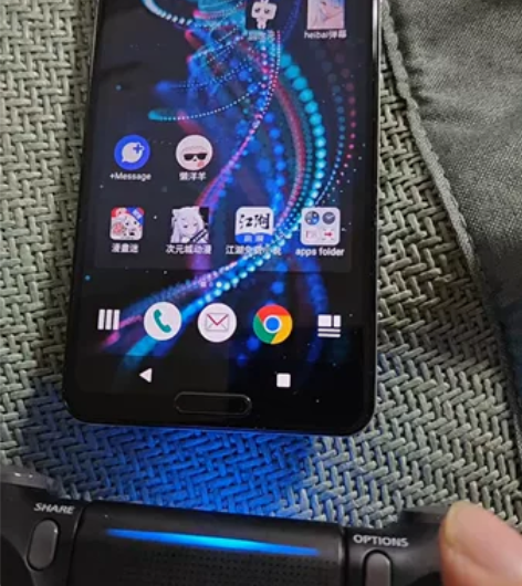 夏普r5g，高通骁龙865处理器12+25...