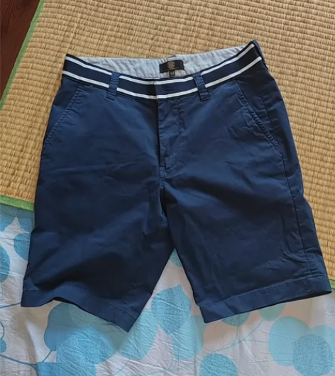全新，休闲短裤，M码，一次没穿 感兴趣的话...