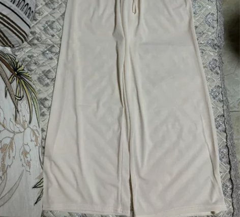 阔腿裤直筒 米白色均码,松紧腰, 春夏薄款...