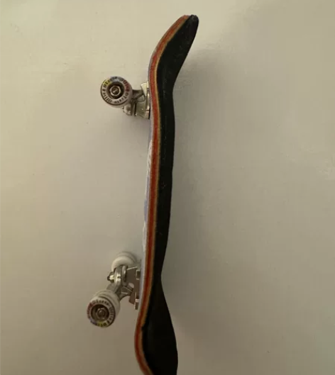 DTzero高冷天空手指滑板无盒配 轮子有...