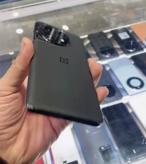 一加11    黑色   16+512 全...