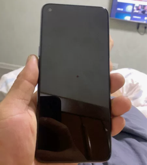 ?一加竞速版 95新 在保到25年一月 感...