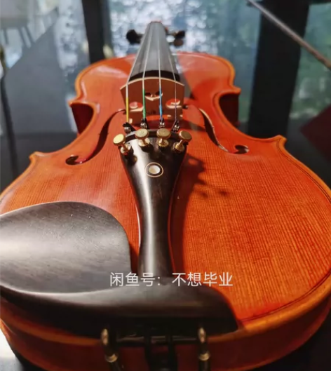 手工实木小提琴4/4，天然花纹，购买价40...