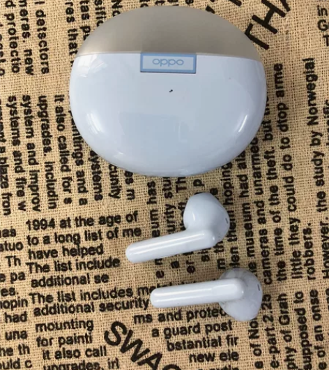 OPPO enco air2 左耳右耳充电...