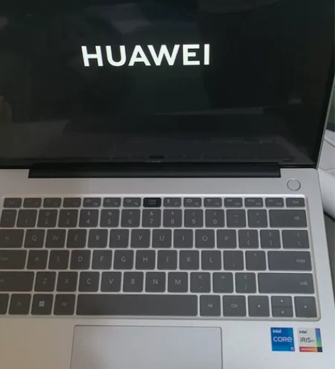 出闲置几乎全新Huawei/华为笔记本,i...
