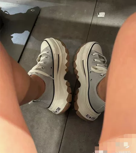 特价清仓 不退不换 正确版本 匡★厚底夹心...