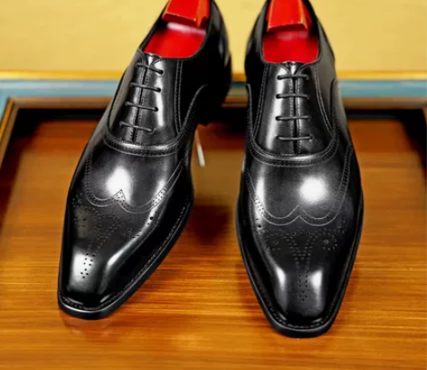 小方头雕花布洛克皮鞋 买了穿过一次就没有再...